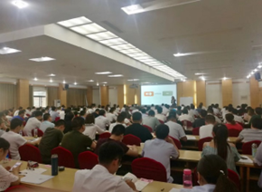 李美鲜培训现场